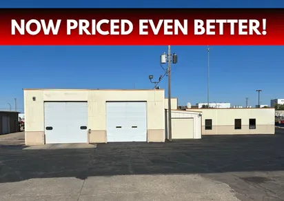 PRICE REDUCED!! 1008 W Delaware St